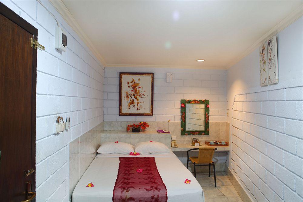 Vilarisi Hotel Legian Εξωτερικό φωτογραφία