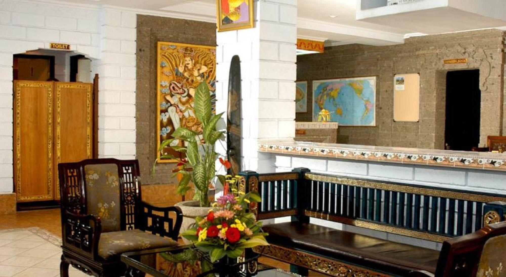 Vilarisi Hotel Legian Εξωτερικό φωτογραφία